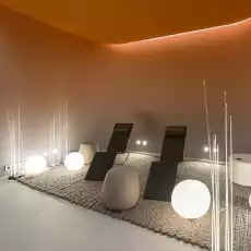 Artemide Lampa stołowa Dioscuri biała śr 25 cm Dom i ogród Wyposażenie wnętrz Oświetlenie Lampy stołowe