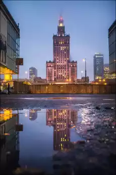 Warszawa w kałuży plakat premium Wymiar do wyboru 20x30 cm Dom i ogród Wyposażenie wnętrz Dekoracja Obrazy i plakaty