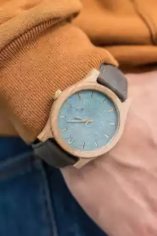 Drewniany zegarek na skórzanym pasku z błękitną tarczą Biżuteria i zegarki Zegarki