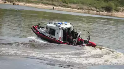 Bydgoszcz,Wisła,Śmierć,policja Ciało wyłowione z Wisły. Policja sprawdza, czy to zaginiony 38-latek