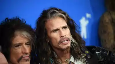 Aerosmith,Steven Tyler,Koncerty Aerosmith przerwali trasę koncertową. Steven Tyler usłyszał smutną diagnozę